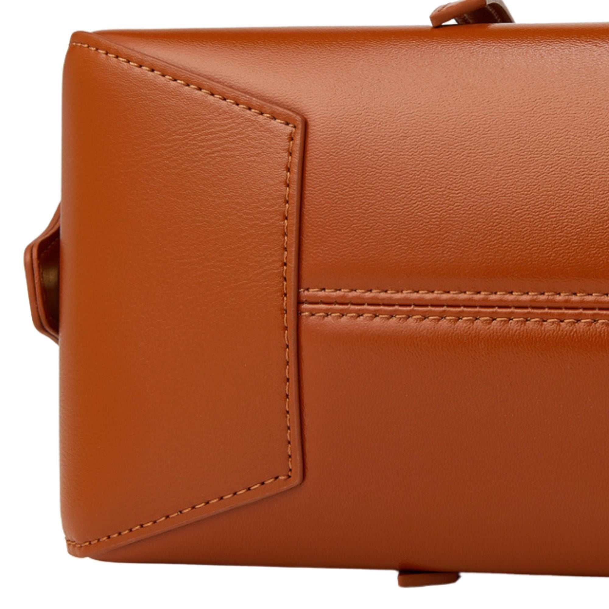 Berkely Full Grain Leather Baguette Bag