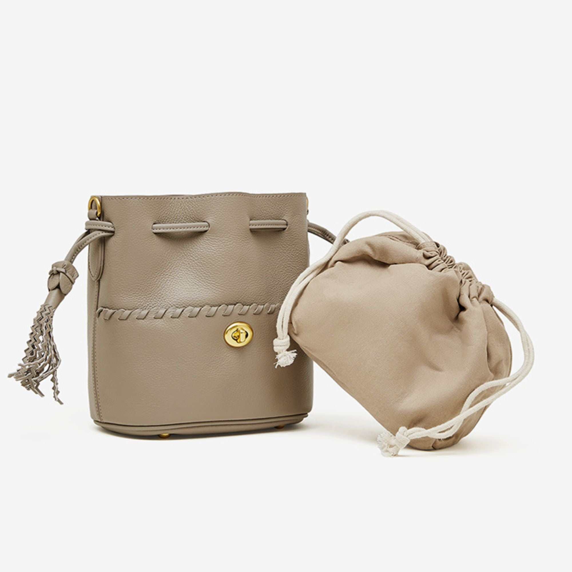 ChicTote Tassel Leather Bucket Bag