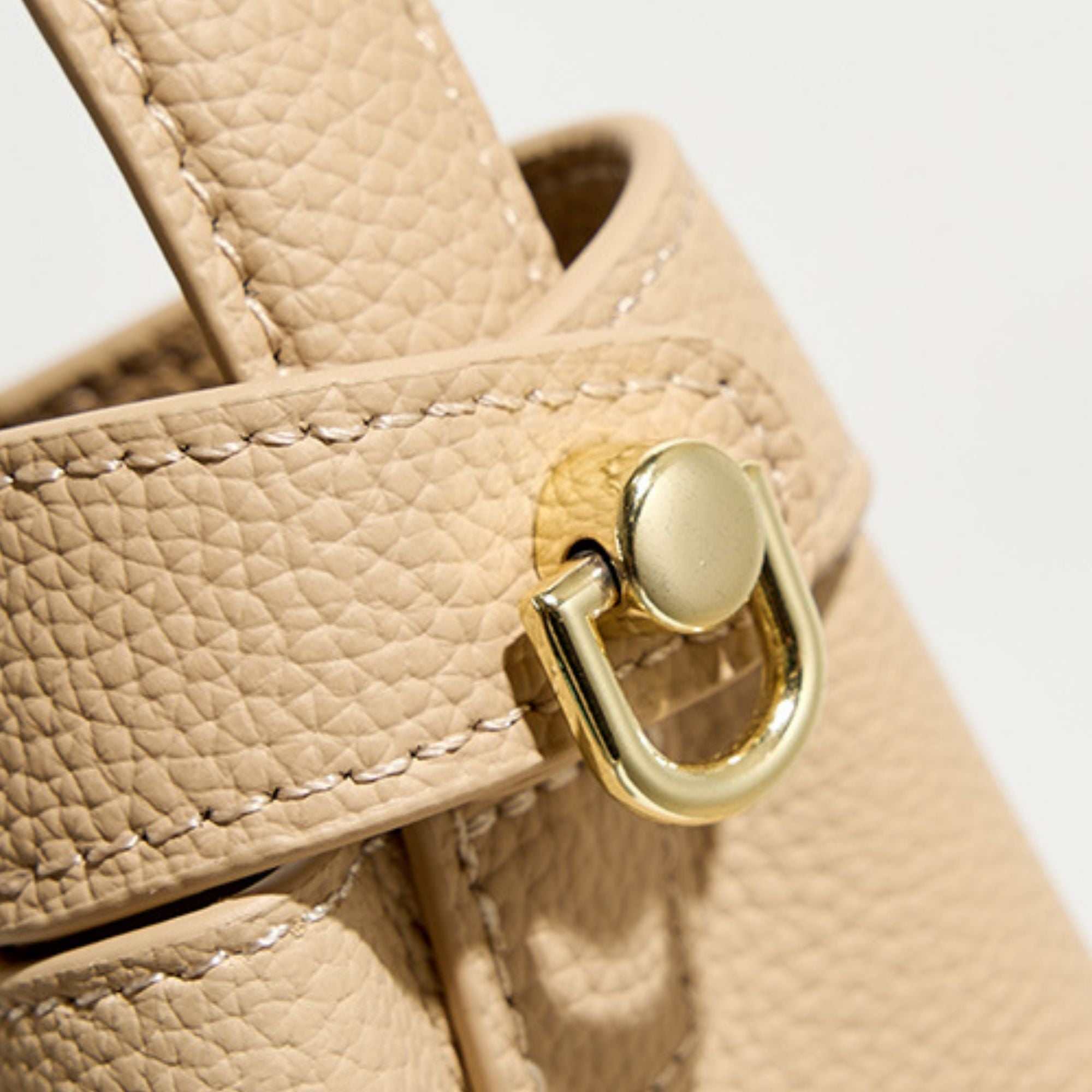 Dorset Leather Crossbody