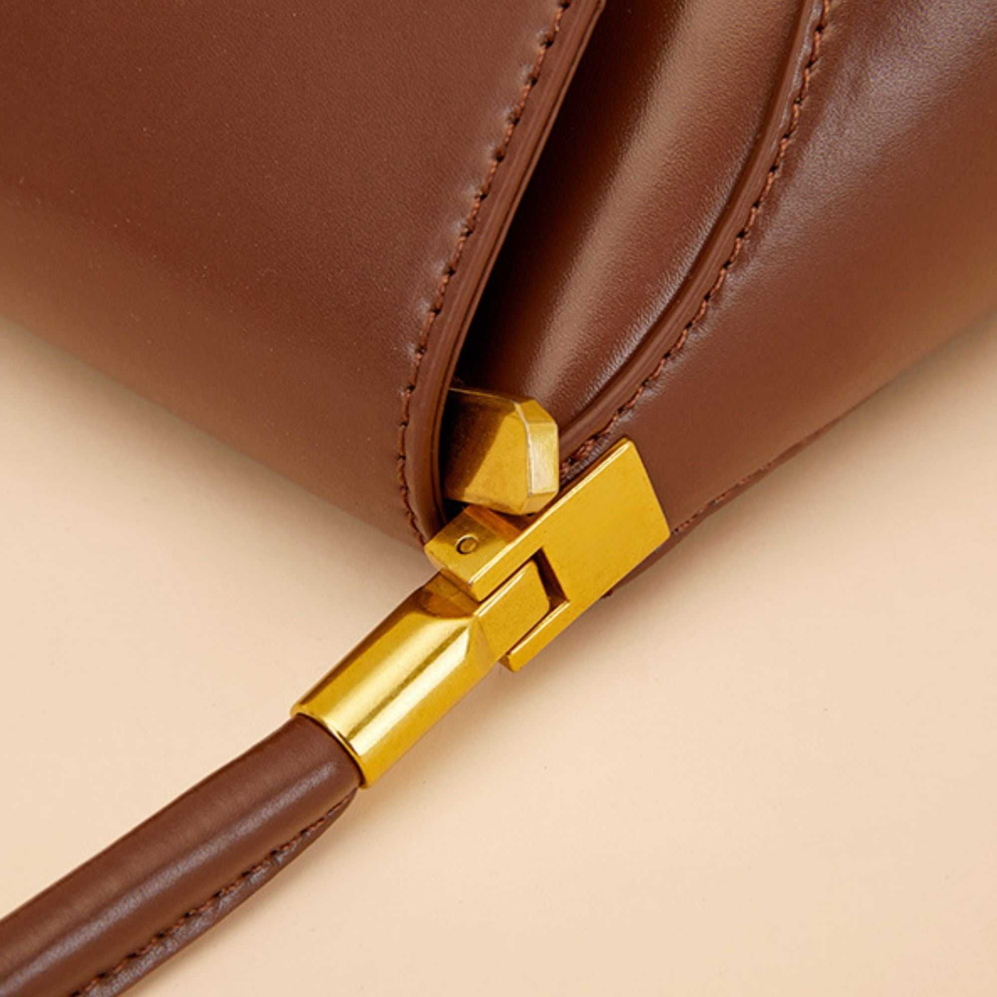 Arundel Compact Leather Bag