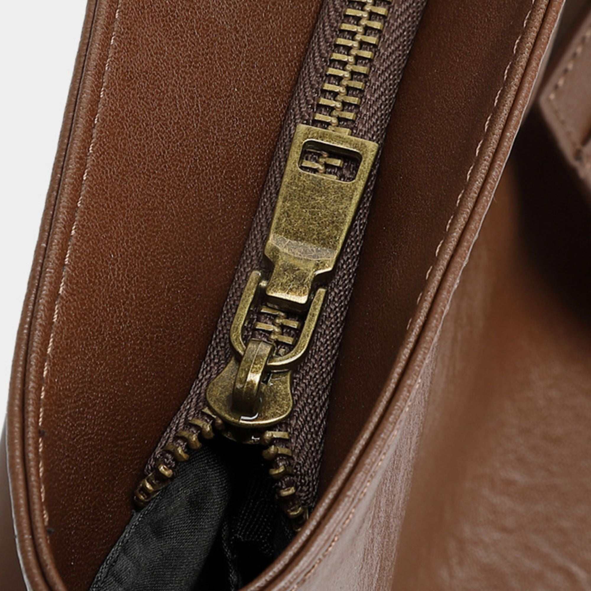 Lexington Vegetable-Tanned Genuine Leather Tote