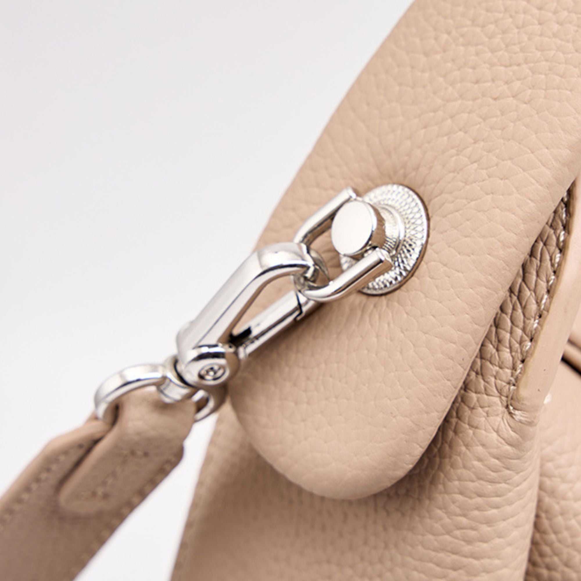 Grayson Modern Leather Handbag