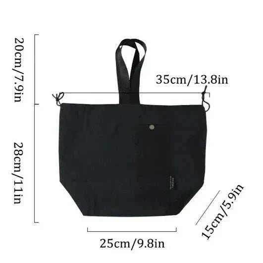 Black insulated lunch pouch with dimensions of 25cm x 15cm, featuring a wide handle and drawstring closure.