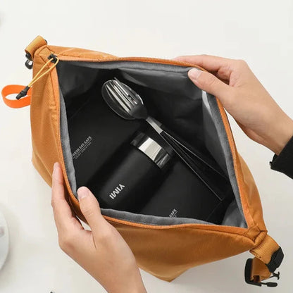 Insulated Modern Lunch Totes for Adults